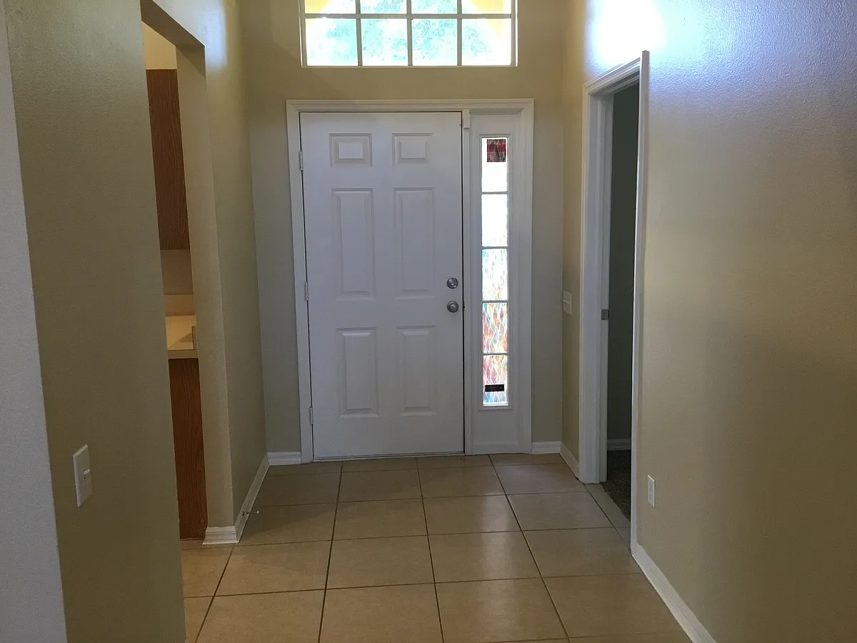 Building Photo - 10625 Cami Ct