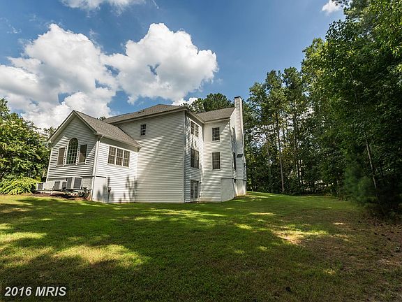 3rd image of 12806 Glendale Ct