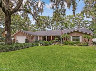 702 Governors Cir, Green Cove Springs, FL 32043