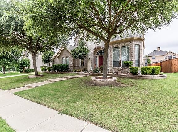 2nd image of 213 Creekside Dr