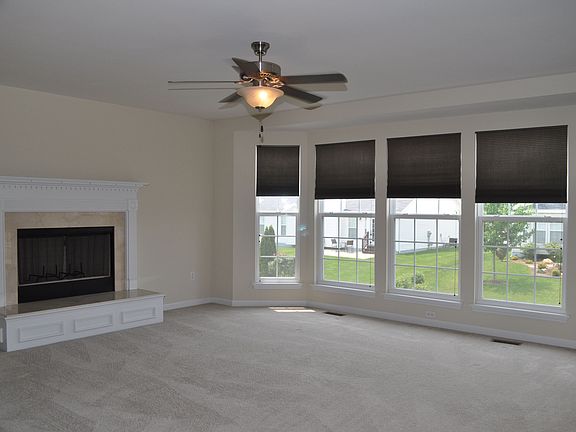 5th image of 6809 Dunhill Dr