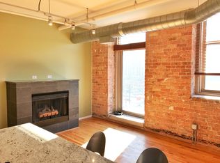 420 S Clinton St APT 502, Chicago, IL 60607