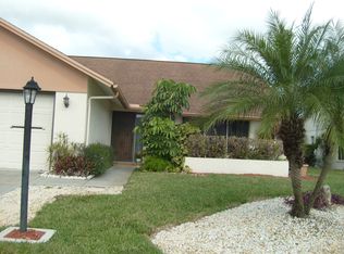 11848 Caravel Cir, Fort Myers, FL 33908