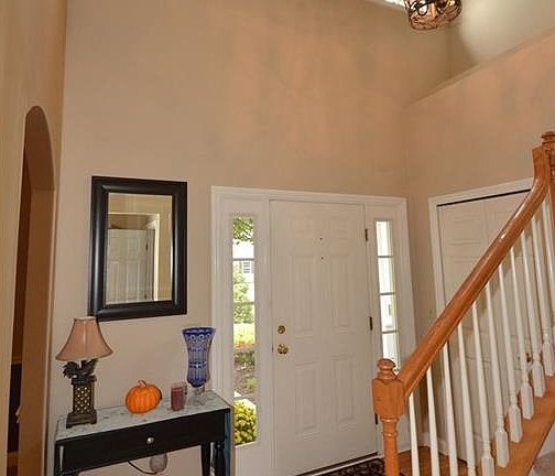 3rd image of 1211 Cloverberry Ct