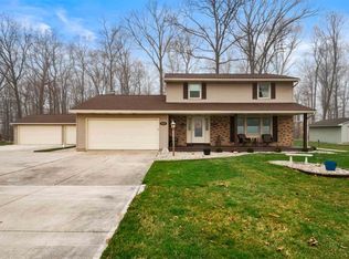 8729 Maples Rd, Fort Wayne, IN 46816