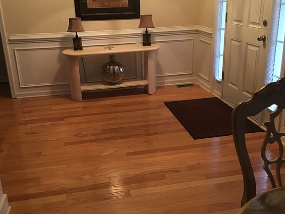 5th image of 65 Lake Laurel Ct