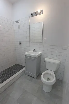 Rented by Dynamik Realty | media 18