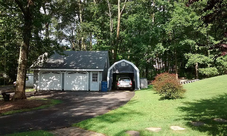 2nd image of 30 Dewey Ln