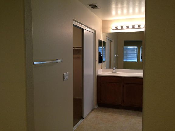 4th image of 14346 Annadale Dr
