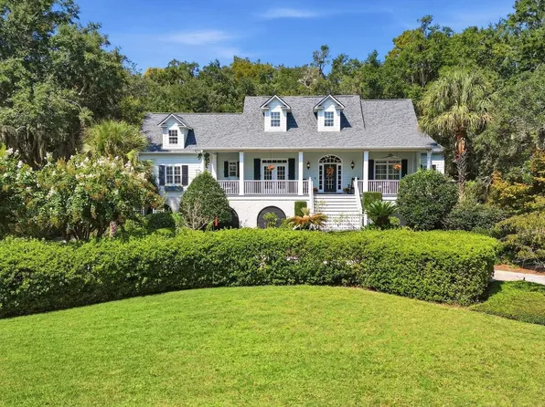 49 Red Squirrel Ln., Pawleys Island, SC 29585