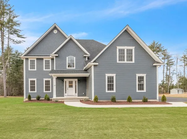 22 Noble Steed Xing, Southwick, MA 01077