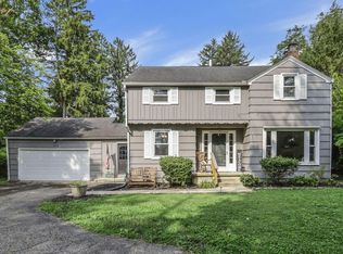 813 Mount Vernon Rd, Newark, OH 43055