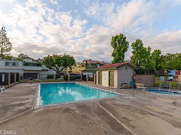 5th image of 8439 Sunset Trl #B