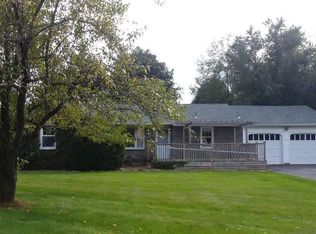 56 Kittredge Rd, Pittsfield, MA 01201