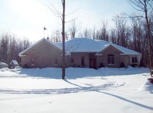 10427 Townline Rd #N3-19, North East, PA 16428