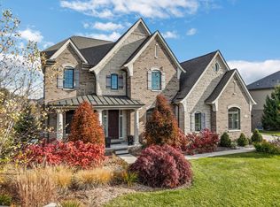 846 Southwick Ct, Oakland, MI 48363