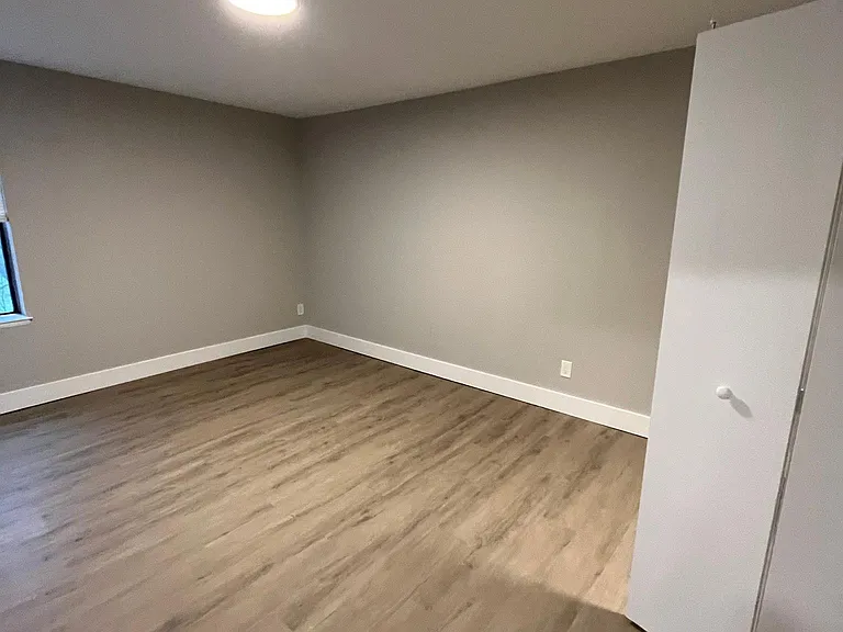 11240 Cherry Hill Rd #203 — Photo 7