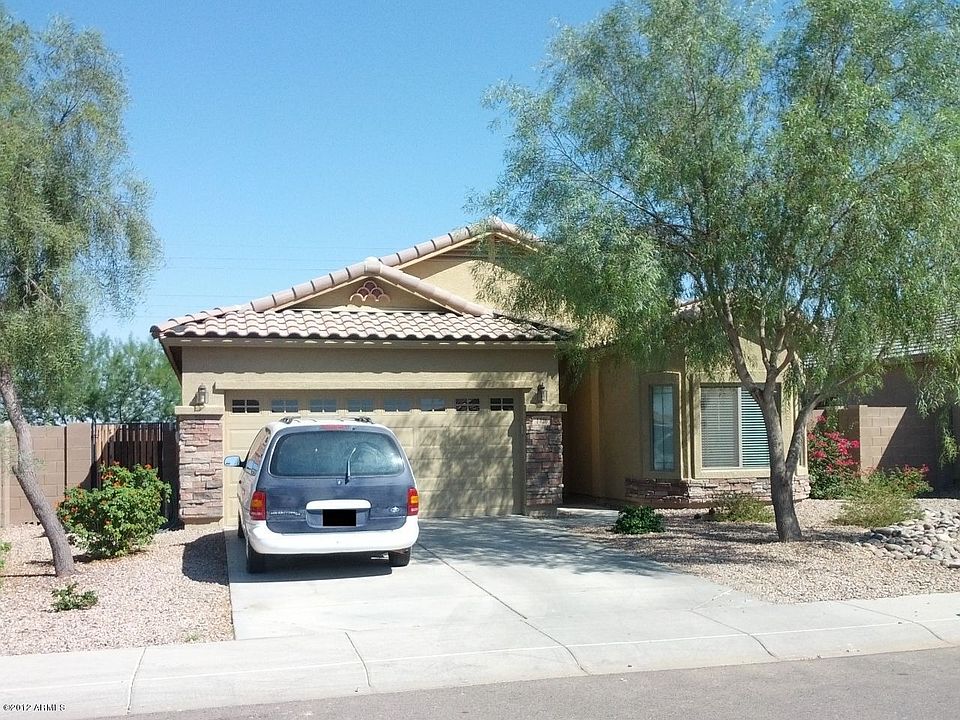 1st image of 1326 E Linda Dr