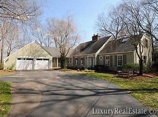 91 Vista Ter, Cheshire, CT 06410