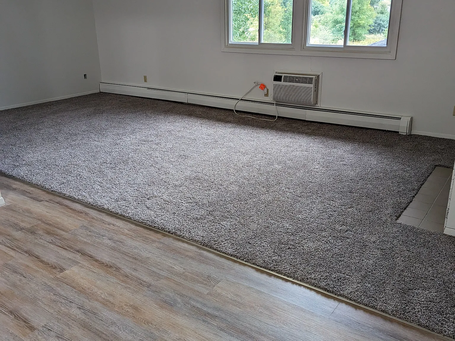 450 S Saint Bernard Dr — Photo 1