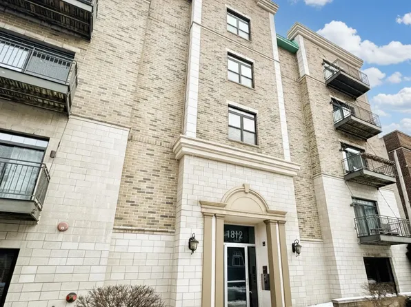 1812 East Lafayette PLACE #405, Milwaukee, WI 53202