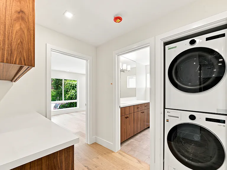 1228 Euclid St #1 — Photo 7