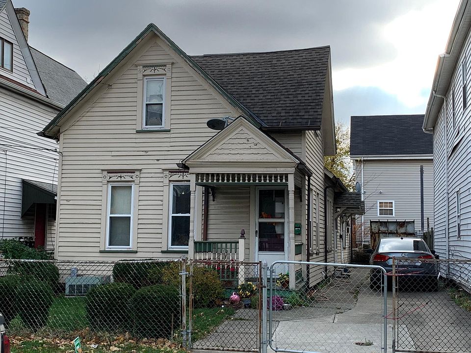 1st image of 611 Jefferson Ave #2