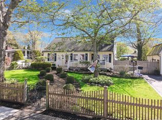 77 Circuit Rd, Bellport, NY 11713