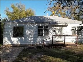 2nd image of 1650 S Vine Ave