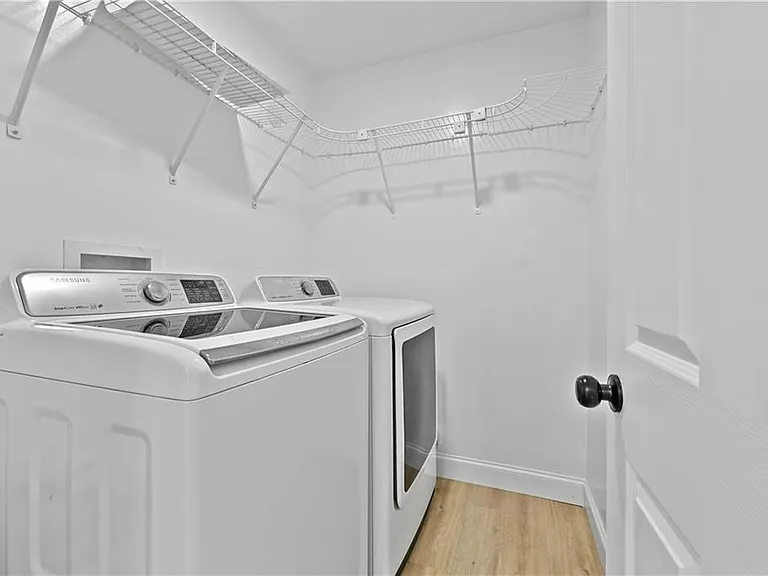 1728 Wayland Cir — Photo 12