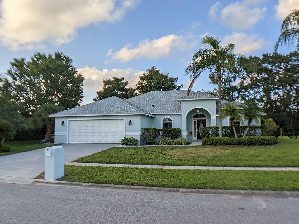 1st image of 205 Northgrove Dr