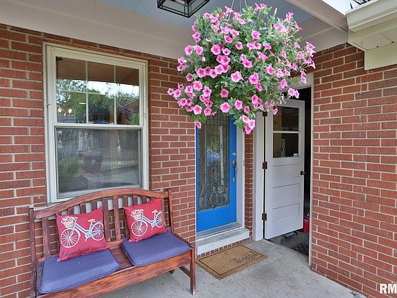 5th image of 3027 N Bigelow St