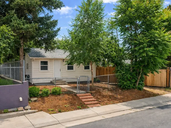 564 S Stuart St, Denver, CO 80219