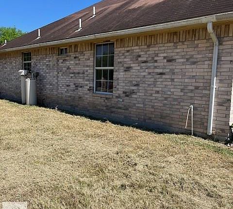 3rd image of 409 Ramsey Rd