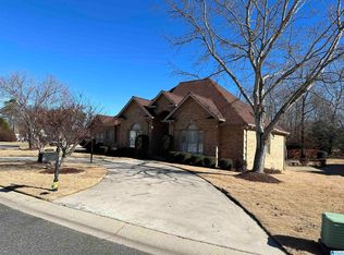 4429 Red Crest Cir, Gardendale, AL 35071