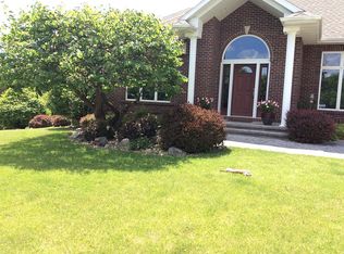 109 Dundrennan Ln, Marion, IA 52302