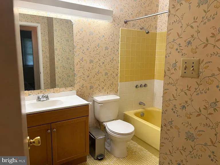 2207 Hyson Pl — Photo 17