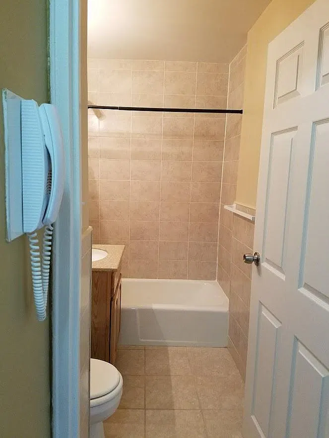 2 bed, 780 sqft, $2,900 — Photo 2
