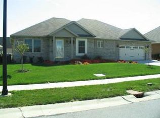 2309 Kensington Dr, Saint Marys, OH 45885