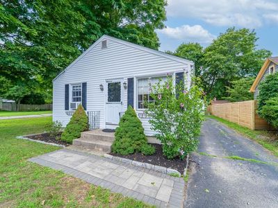 29 Pleasant View Rd, Warwick, RI, 02888