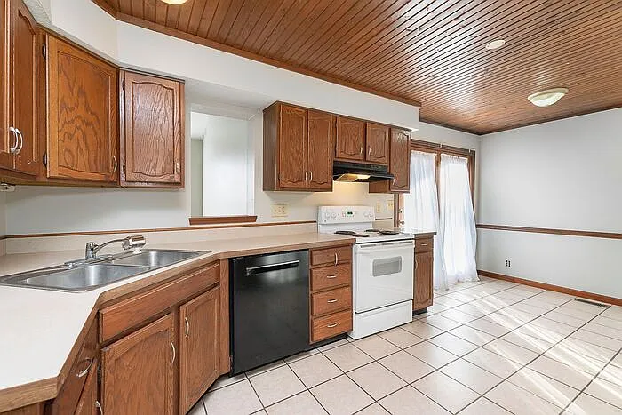11961 Fairway Circle North Dr — Photo 12