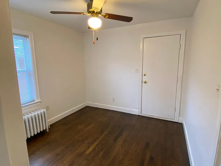 767 Riverbank St #1 — Photo 8