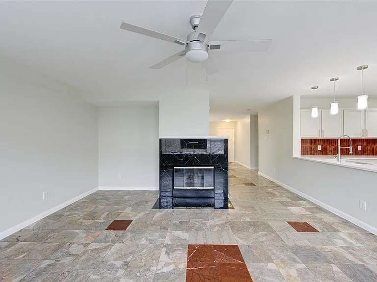 9611 Lasbury Dr — Photo 13