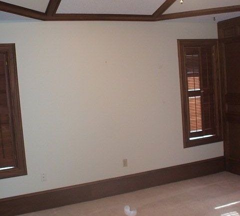 2nd image of 2913 Lazy Lake Dr