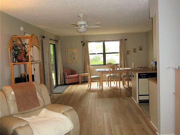 5th image of 56 Oakland Hills Pl