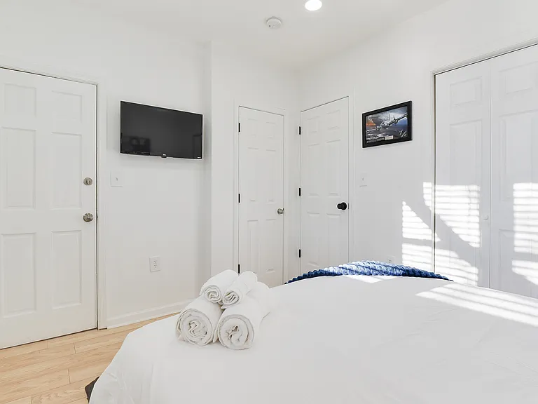 1255 Raum St NE #1 — Photo 12