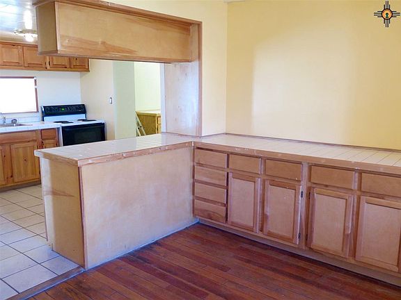 4th image of 2213 Hot Springs Blvd