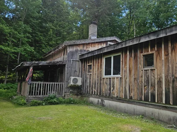 279 North Street, Dover, VT 05341