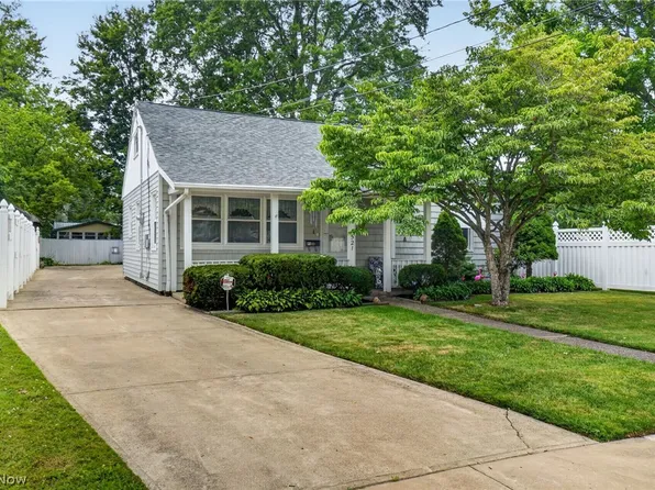 1521 Ohio Ave, Ashtabula, OH 44004