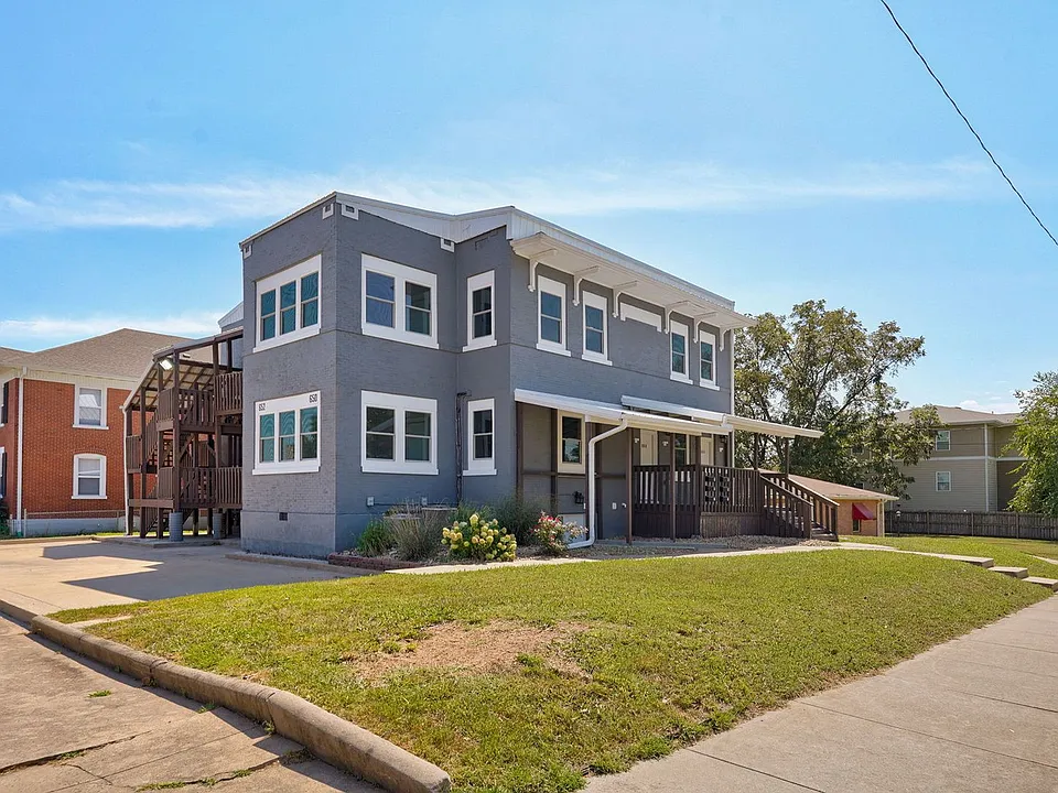 650 S Jefferson Ave #A